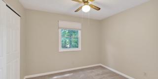4631 Graceland Avenue Gallery 33