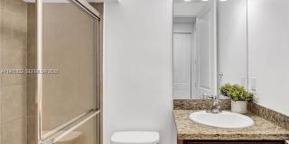 11351 SW 15th St Gallery 8