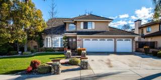 Beautiful 4 Bedroom Home on Cul-de-sac Gallery 1