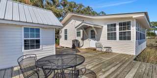 2314 East Blvd Gallery 18