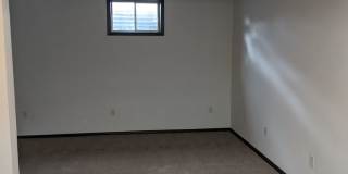 Peaceful cul‑de‑sac living! Beautiful 4 bedroom-2 bathroom home for rent! Gallery 13