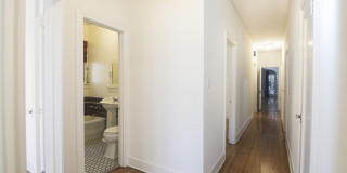 126 N Sycamore Ave Gallery 11