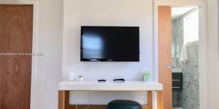 618 Euclid Ave Gallery 8