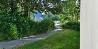 South Anchorage Quiet upstairs 2bedroom with washer and dryer Gallery 1