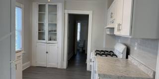 332 N 4th Avenue N unit: 2 Gallery 4