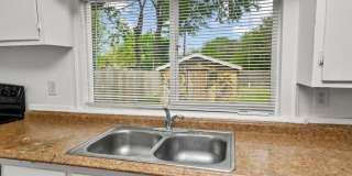 1711 W Florida St Gallery 14