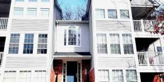 905 WOODBRIDGE CT #F Gallery 1