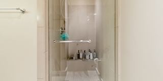 610 E Market St #2915 Gallery 23