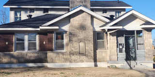 1760 Foster Avenue Gallery 1