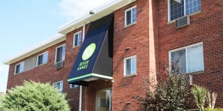 River Annex Apartments - Student Housing Gallery 2