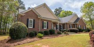 1040 Saint Andrews Drive Gallery 1