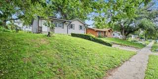 6929 N 64th St Gallery 3