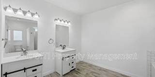 895 E Mather St Gallery 22