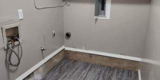 Charming 5 Bedroom!! Gallery 10