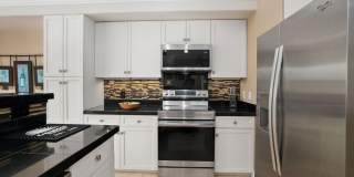Furnished 3 Bedroom 3 Bath Condo Gallery 12
