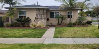 13203 Isis Gallery 1