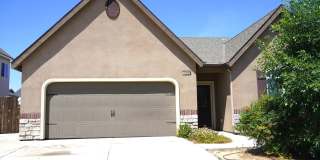 Beautiful 3-Bedroom Corner Lot Home with Solar & Spacious Backyard Beautiful 3-Bedroom Corner Lot Home with Solar & Spacious Backyard Gallery 3