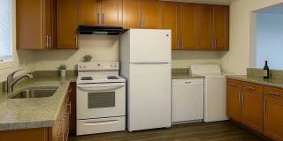 Cherry Creek Apartments Gallery 10