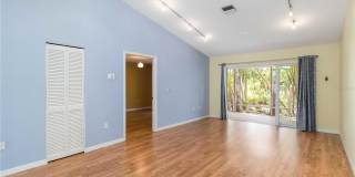 642 N JEFFERSON AVENUE Gallery 7