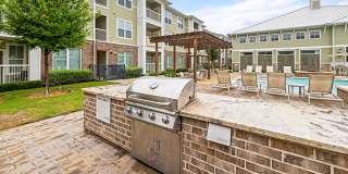 Riverhaus Creekside Apartments Gallery 23