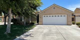 Home in Summit Estates! Gallery 1