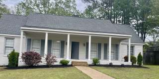 2420 STRATFIELD Dr Gallery 16