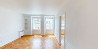 1870 Pacific Ave Gallery 1