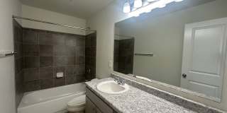 Modern 3-Bed, 3-Bath Home in District 20!! Gallery 16