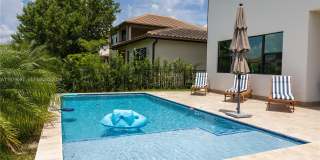 11826 SW 13th Ct Gallery 42