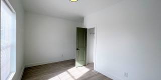 LOCATED IN HISTORIC PARKRIDGE!! Gallery 12