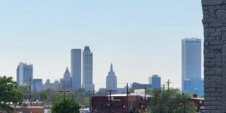 2529 E Admiral Pl - D Gallery 16