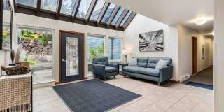 1-Bedroom Condo Near Bitter Lake Gallery 5