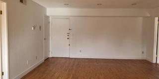 18530 Hatteras Street Gallery 2