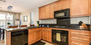 NICE TWO STORY HOME IN WEST ROSEVILLE! Gallery 19