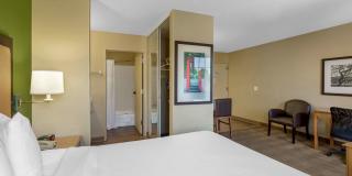 Boston - Burlington Gallery 10