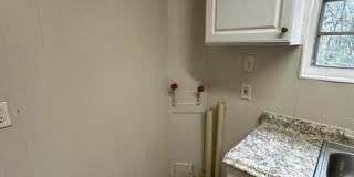 7527 TAMPA Avenue Gallery 18