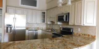 153 Bank Street unit: 203 Gallery 3