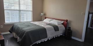 1037 GARDENVIEW Loop unit: 302 Gallery 6