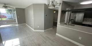 2811 N Oakland Forest Dr Gallery 5