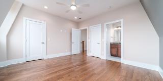 Experience the best of urban living in this stunning 3BR/3.5BA home in the highly sought-after Germantown/Salemtown neighborhood! Gallery 18