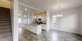 LUXURY TOWNHOME IN OREM!!! LUXURY TOWNHOME IN OREM!!! Gallery 4
