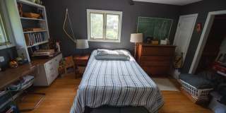 Short Term Rental Family Home Gallery 27