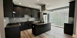 308 W Evergreen Avenue Gallery 1