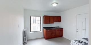 4455 S. Greenwood Avenue Gallery 1