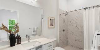 5007 Nimes Road Gallery 4