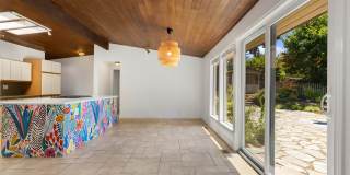 One-of-a-Kind Mid-Century Modern 4 Bedroom Retreat with Dream Backyard One-of-a-Kind Mid-Century Modern 4 Bedroom Retreat with Dream Backyard Gallery 12