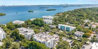 650 NE 64th St Gallery 20