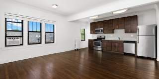 5425 N Clark St Gallery 2