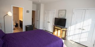 9926 NEW POINTE Drive Gallery 20