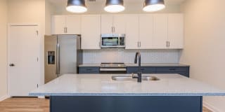 Arboretum West Gallery 78